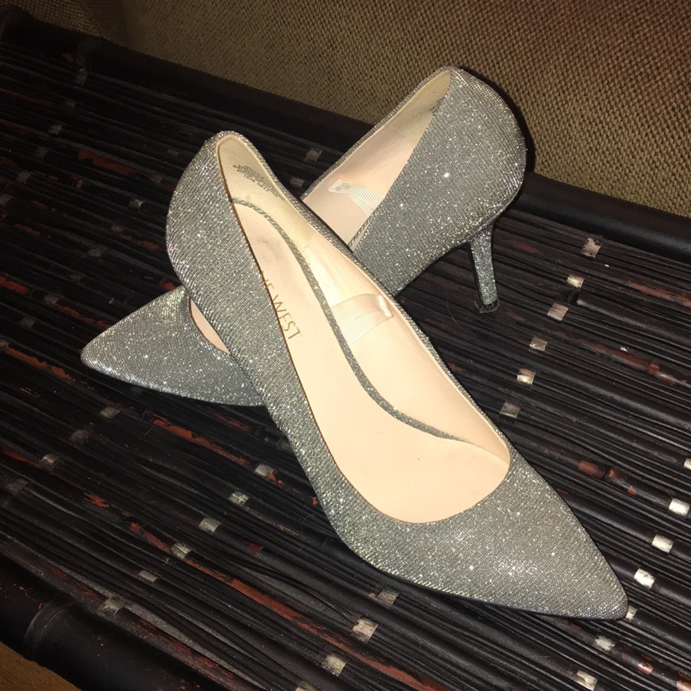 Glitter pointed toe heels